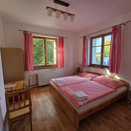 Casa de hóspedes Sokolovna Krásná *